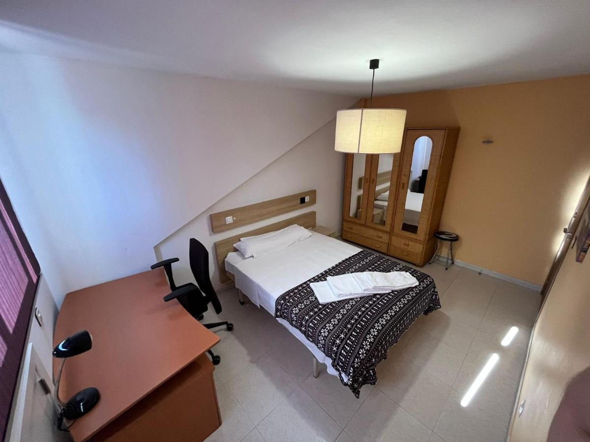 Residencia Vista Alegre Ξενοδοχείο Σαντιάγο ντε Κομποστέλα Εξωτερικό φωτογραφία